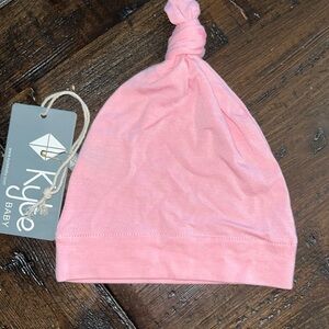 Kyte baby girl knot hat
